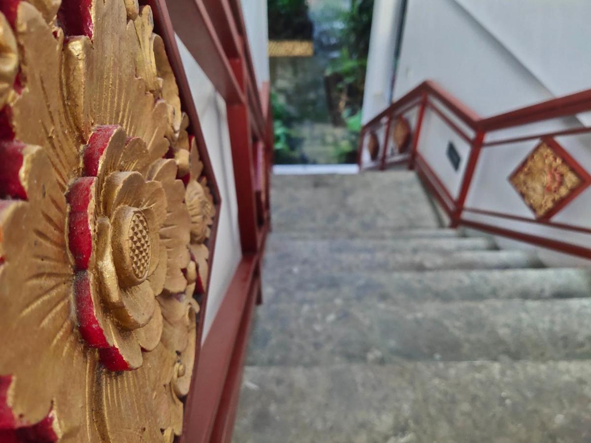 Batik Sekar Bali Guest House Убуд Екстер'єр фото