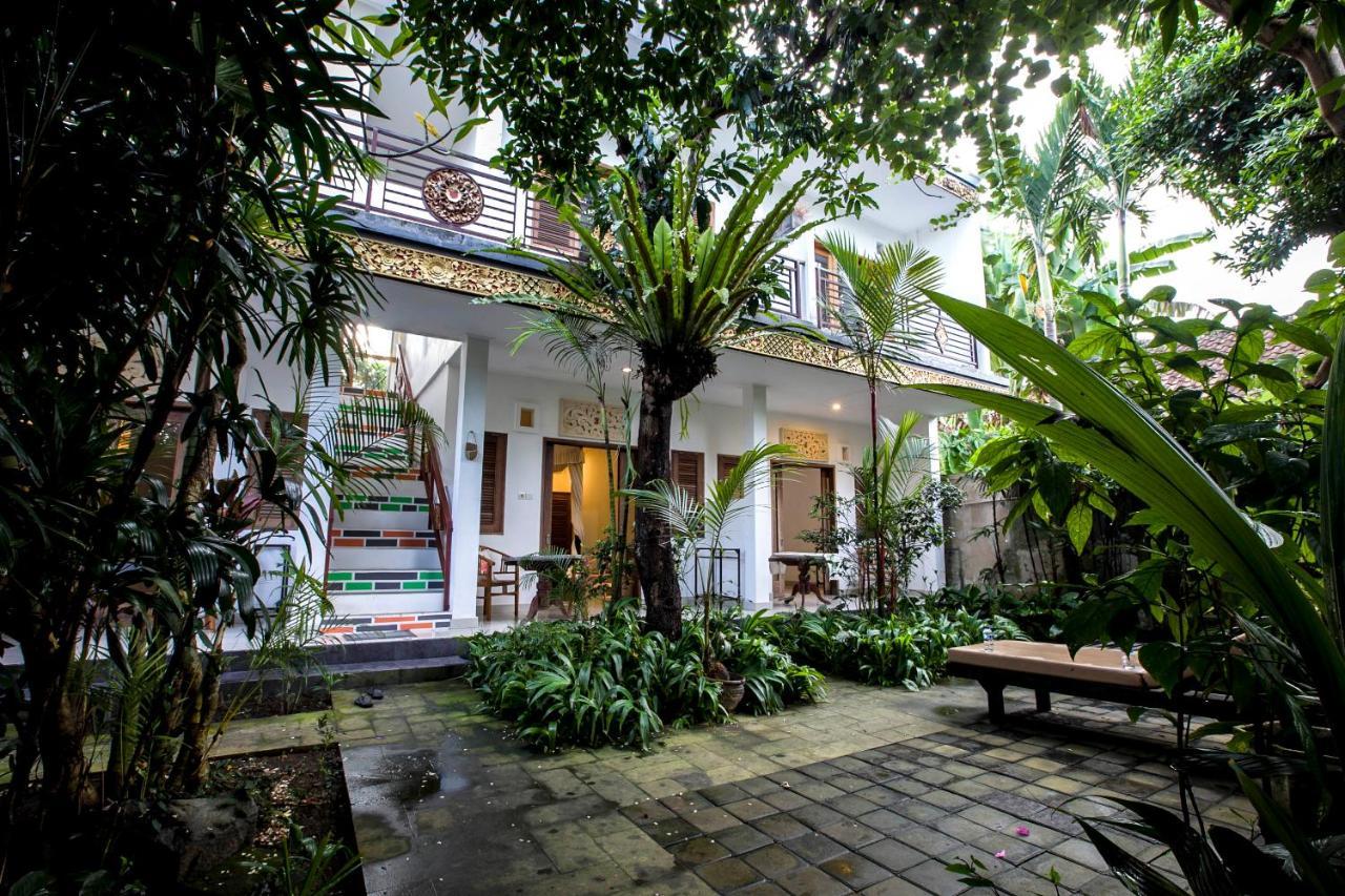 Batik Sekar Bali Guest House Убуд Екстер'єр фото