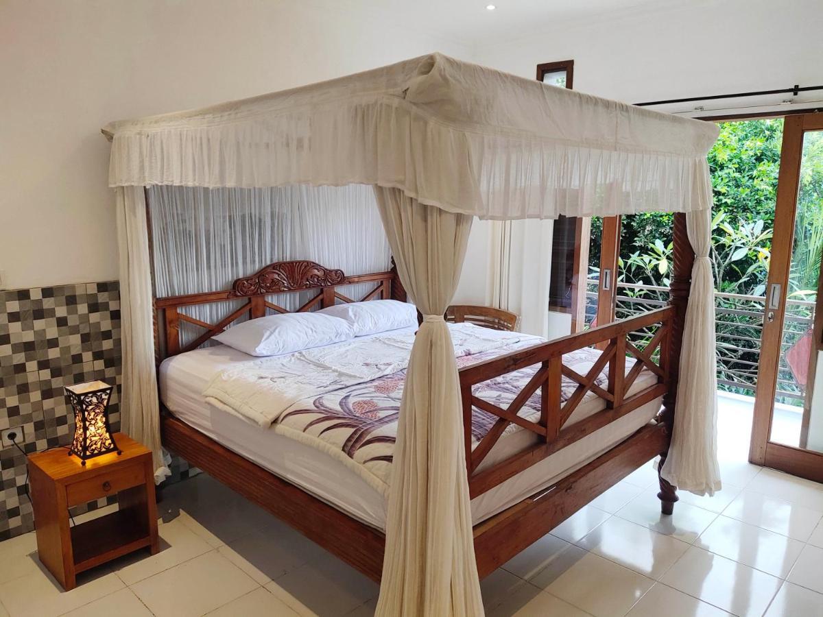 Batik Sekar Bali Guest House Убуд Екстер'єр фото